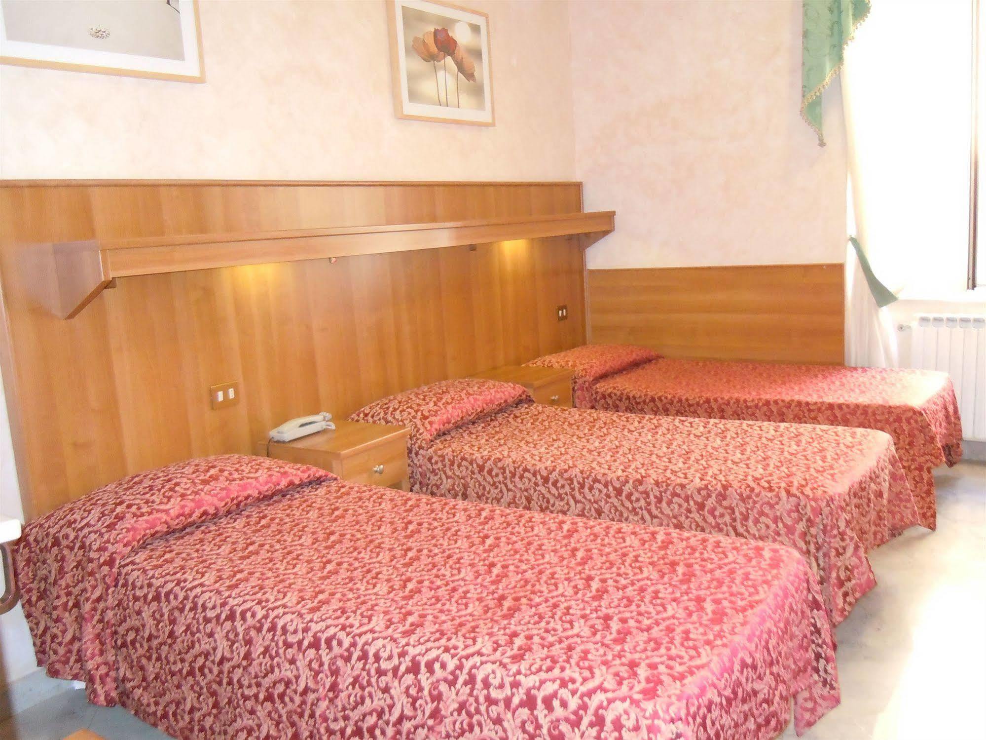 Hotel Papa Germano 罗马 外观 照片